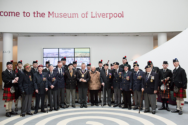 normandy veterans meet mayor of liverpool