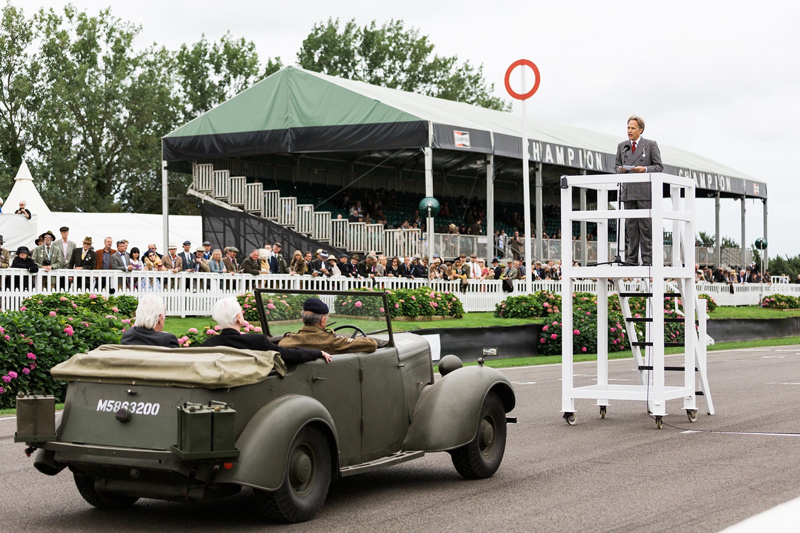 Lord March addresses WW2 veterans Goodwood Revival